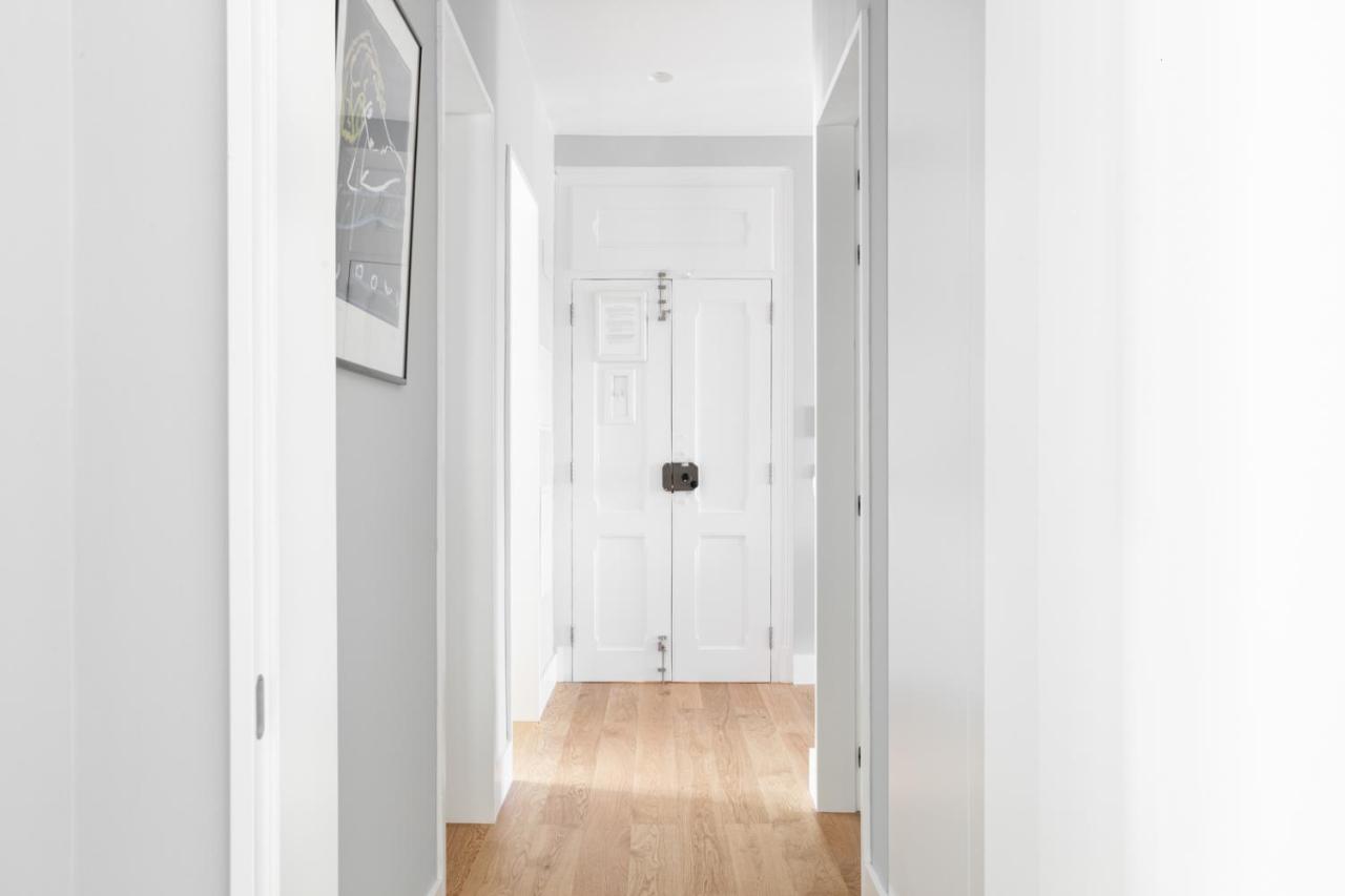 Joivy Marvelous 3-Bed Home With Astonishing View And Terrace, Nearby St George Castle Lisboa Extérieur photo